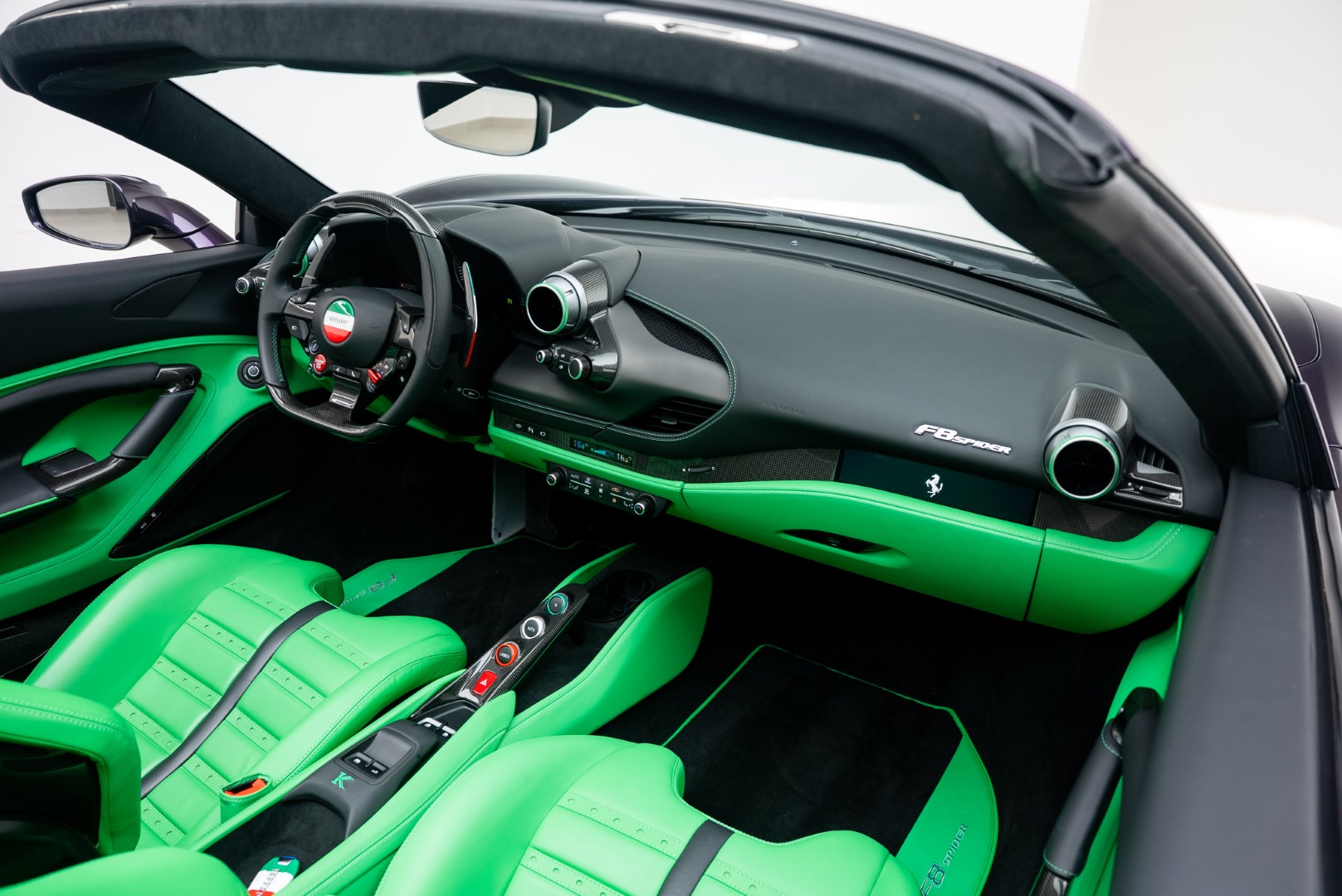 2023 FERRARI F8 SPIDER KEYVANY 1OF1